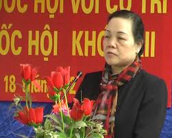 ທ່ານນາງ Ha Thi Khiet ຫົວຫນ້າຄະນະໂຄສະນາຂົນຂວາຍປຊຊສູນກາງເຮັດວຽກຢູ່ ແຂວງ Quang Nam